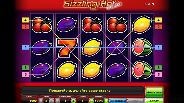 Игровой интерфейс Sizzling Hot Deluxe 1